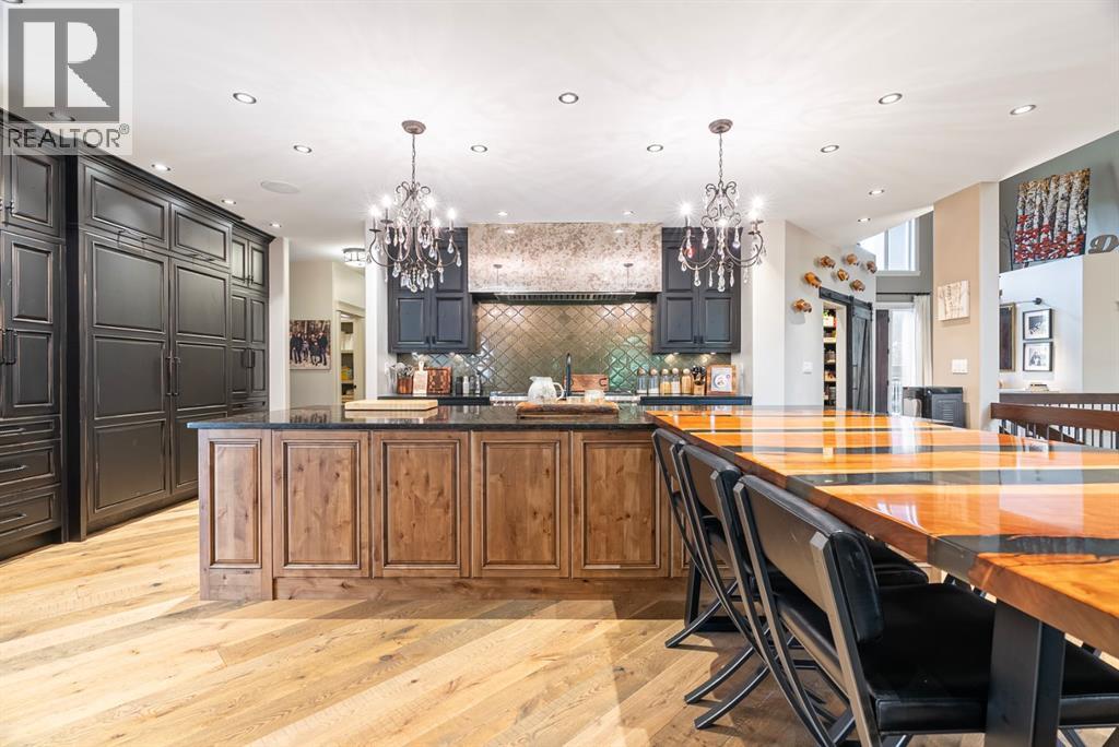 Photo 6 of 137 Wood Buffalo Way, Fort Mcmurray AB