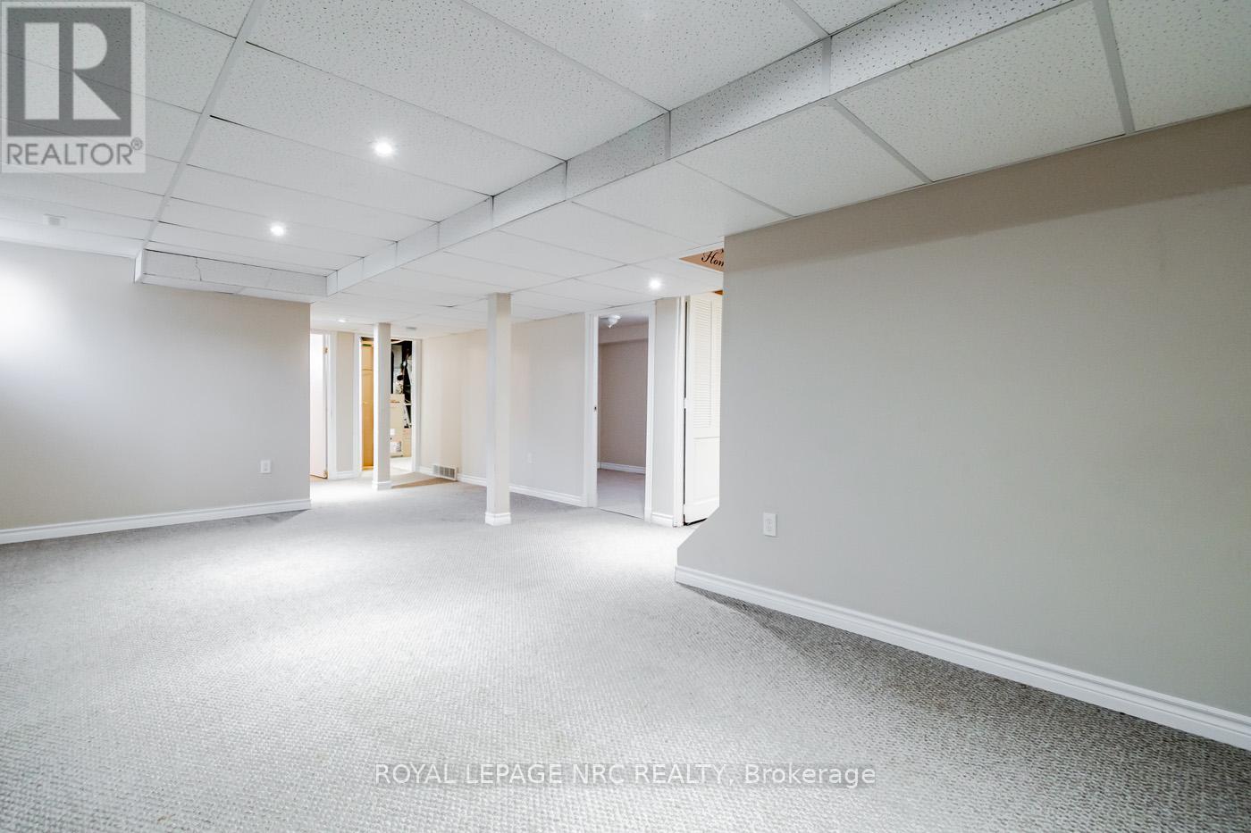 Photo 17 of 189 Glendale Avenue, St Catharines ON