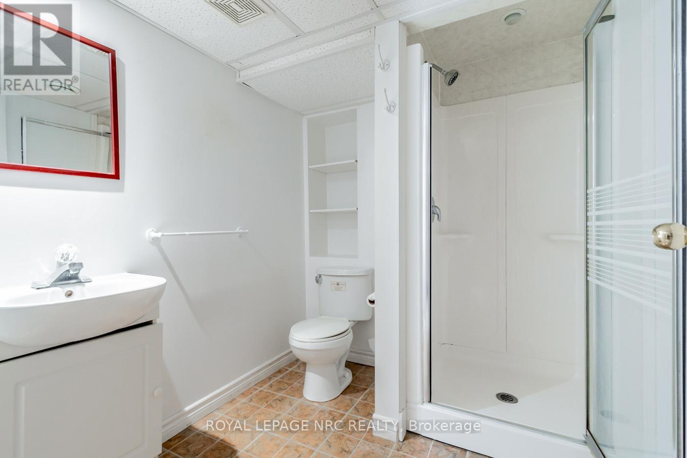 Photo 25 of 189 Glendale Avenue, St Catharines ON