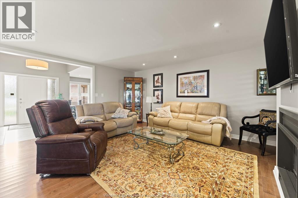 Photo 16 of 4601 8th Concession, Windsor ON
