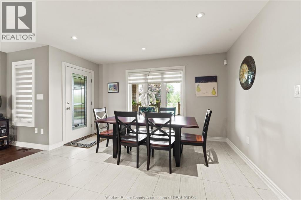 Photo 17 of 4601 8th Concession, Windsor ON