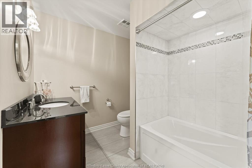 Photo 6 of 4601 8th Concession, Windsor ON
