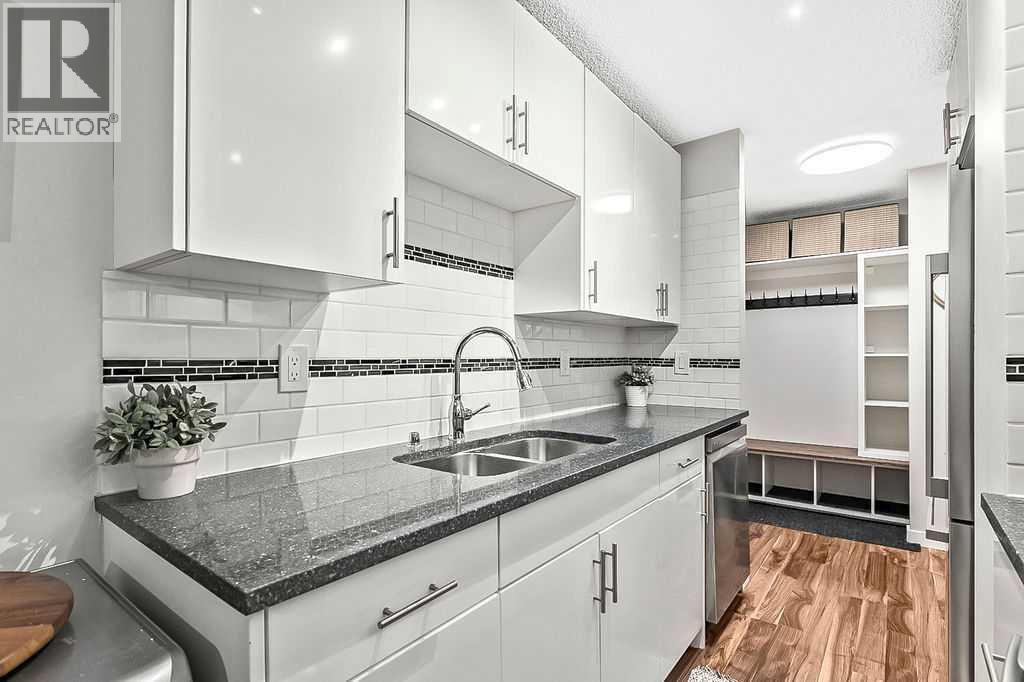 Photo 14 of 7 1607 26 Avenue Sw, Calgary AB