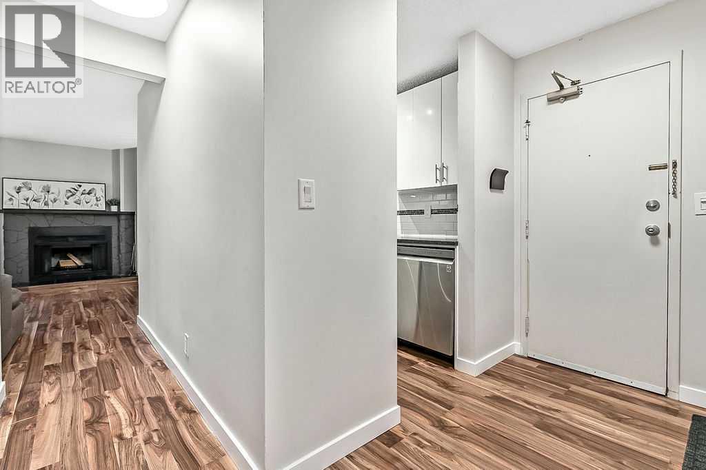 Photo 4 of 7 1607 26 Avenue Sw, Calgary AB
