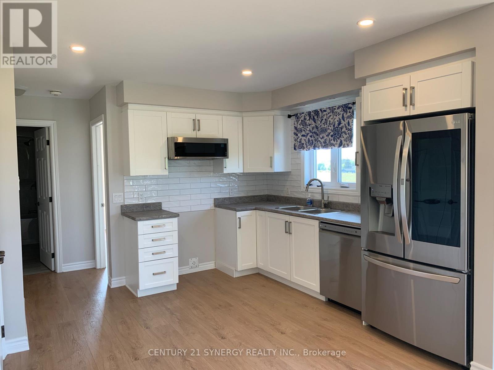 Photo 12 of 987 Matheson Drive, Montague ON