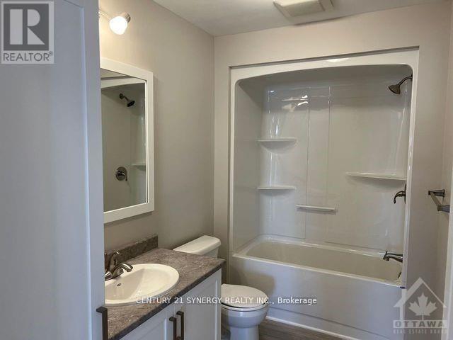 Photo 13 of 987 Matheson Drive, Montague ON