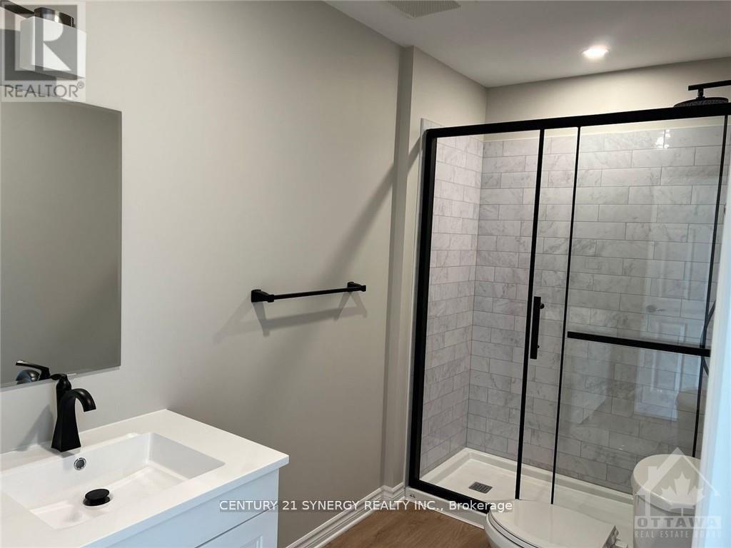 Photo 16 of 987 Matheson Drive, Montague ON