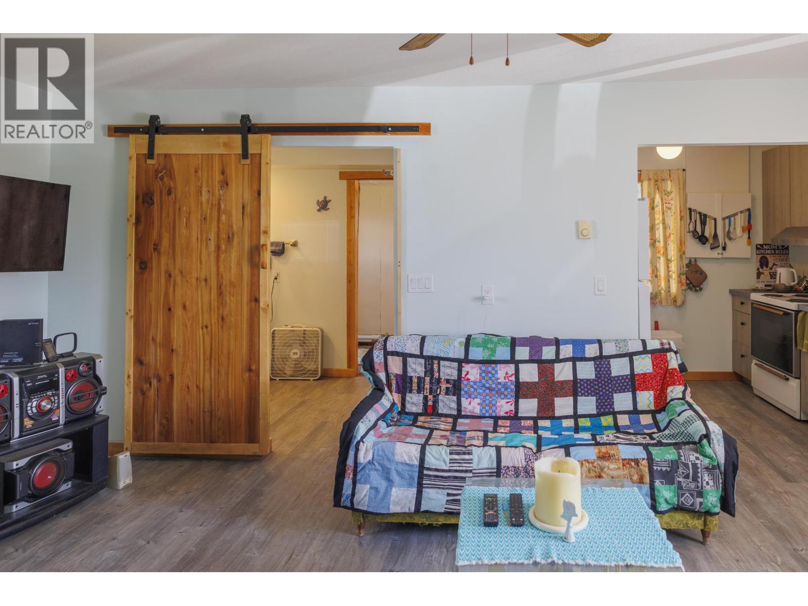 861 2ND AVENUE, McBride