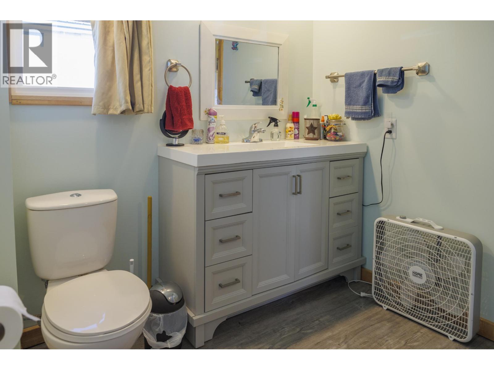 861 2ND AVENUE, McBride