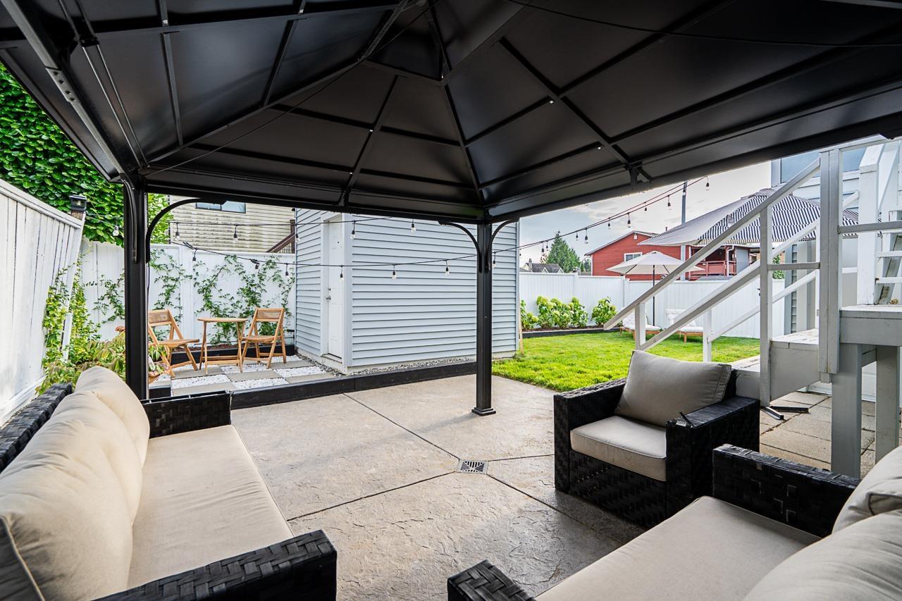 Photo 32 of 27564 31 B Avenue, Langley BC