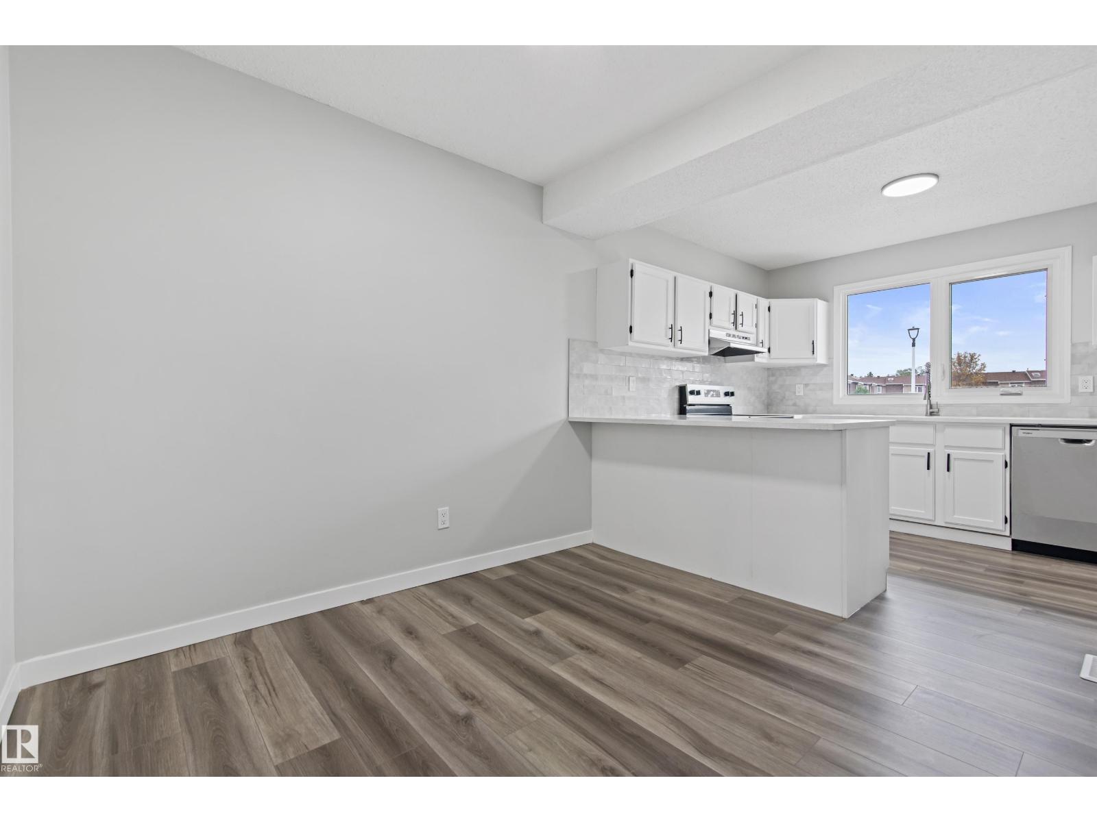 Photo 12 of 12 3115 119 St Nw, Edmonton AB