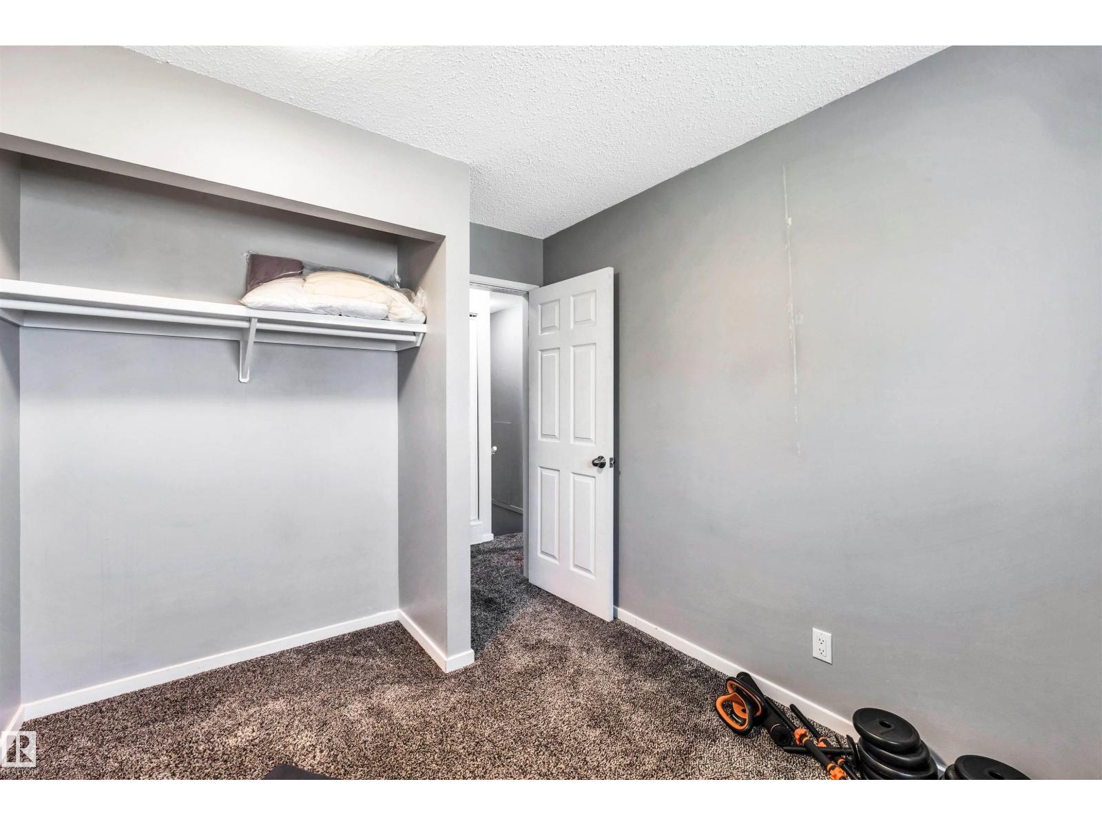 Photo 12 of 1616 Lakewood Rd W Nw, Edmonton AB