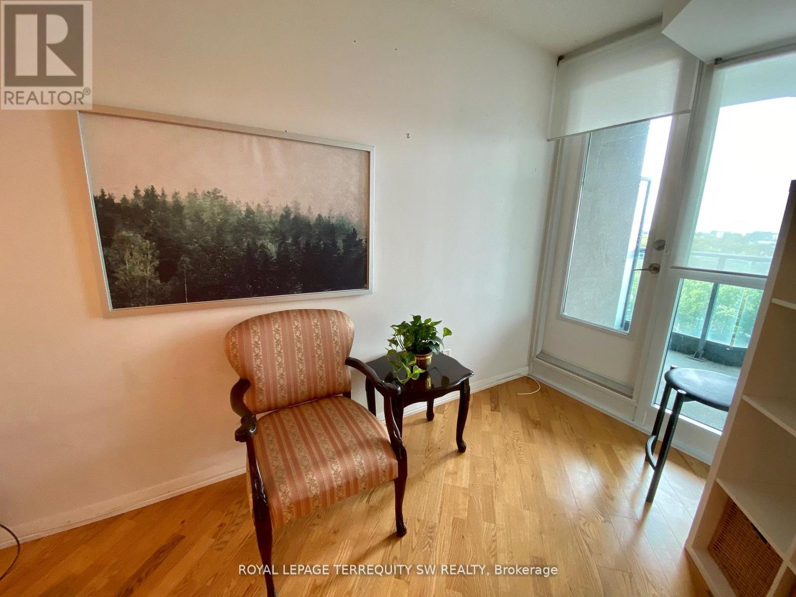 Photo 8 of 1458 209 Fort York Boulevard, Toronto ON