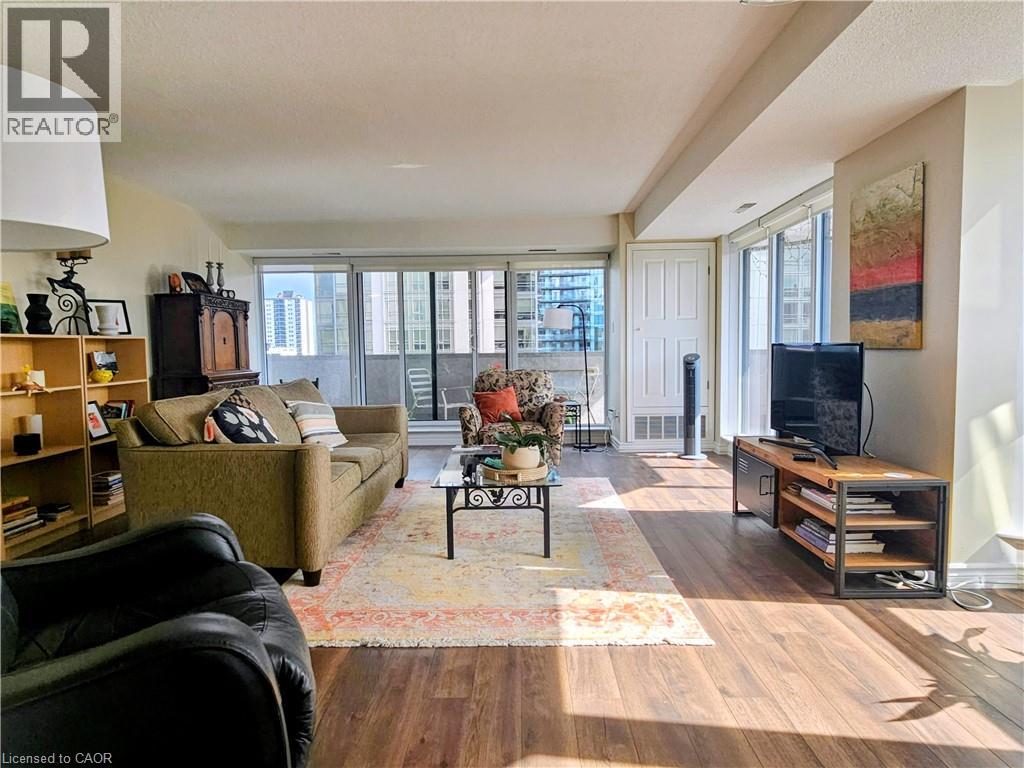 Photo 5 of 67 Caroline Street S Unit 11 E, Hamilton ON