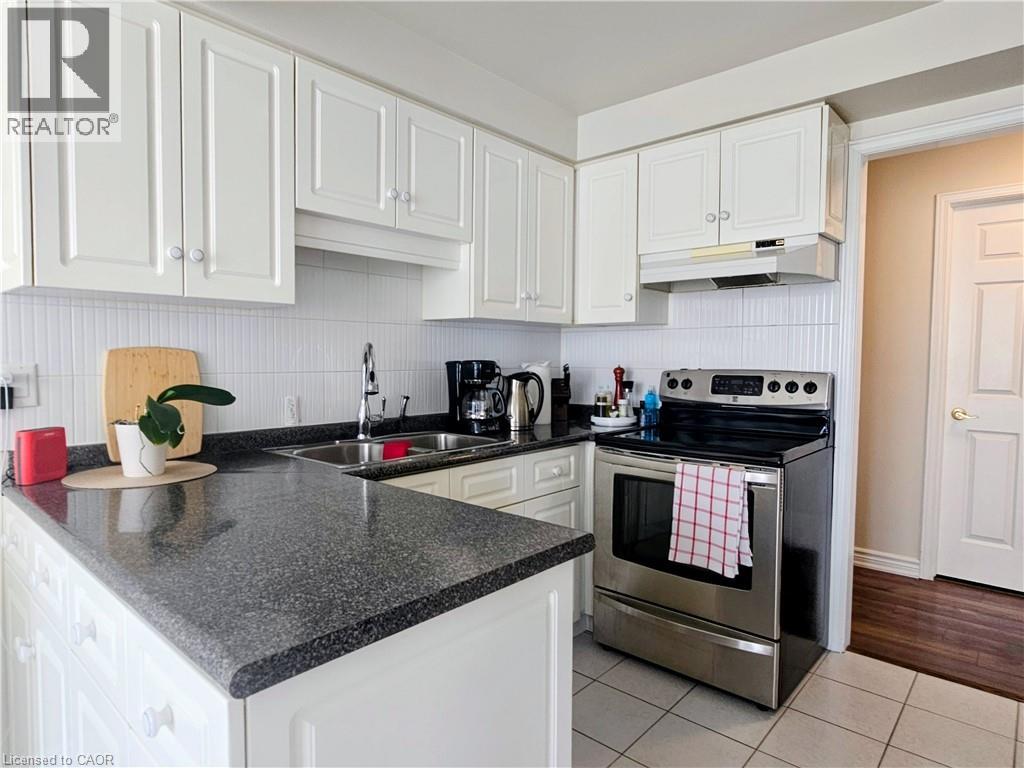 Photo 8 of 67 Caroline Street S Unit 11 E, Hamilton ON