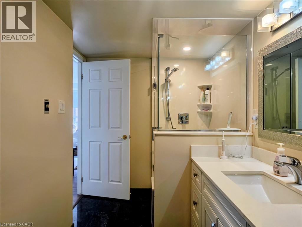 Photo 16 of 67 Caroline Street S Unit 11 E, Hamilton ON
