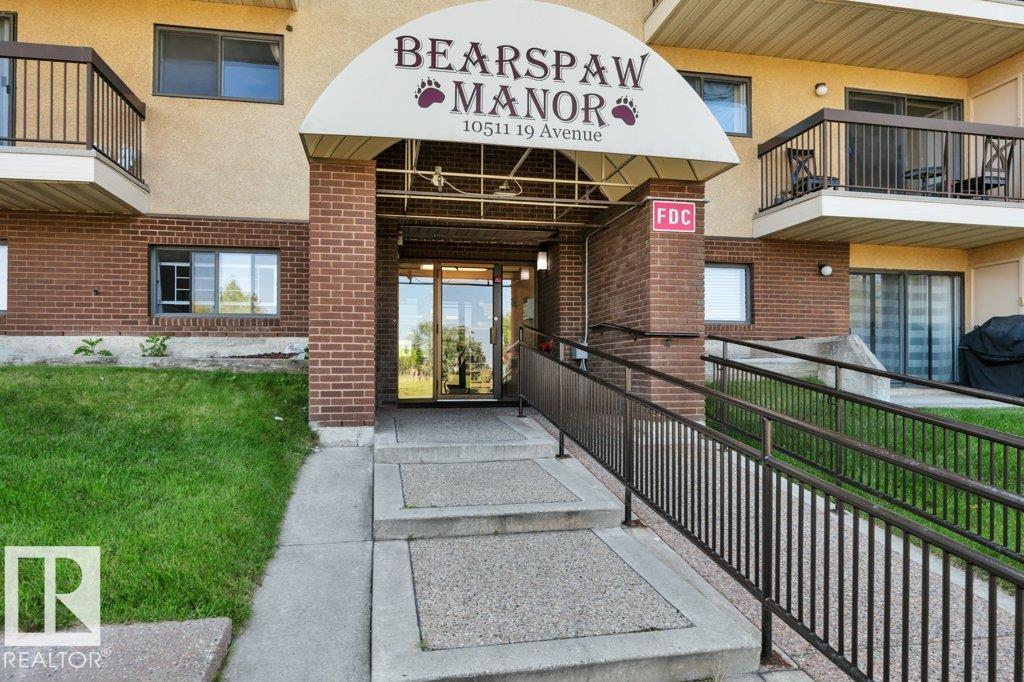 Photo 3 of 301 10511 19 Av Nw, Edmonton AB