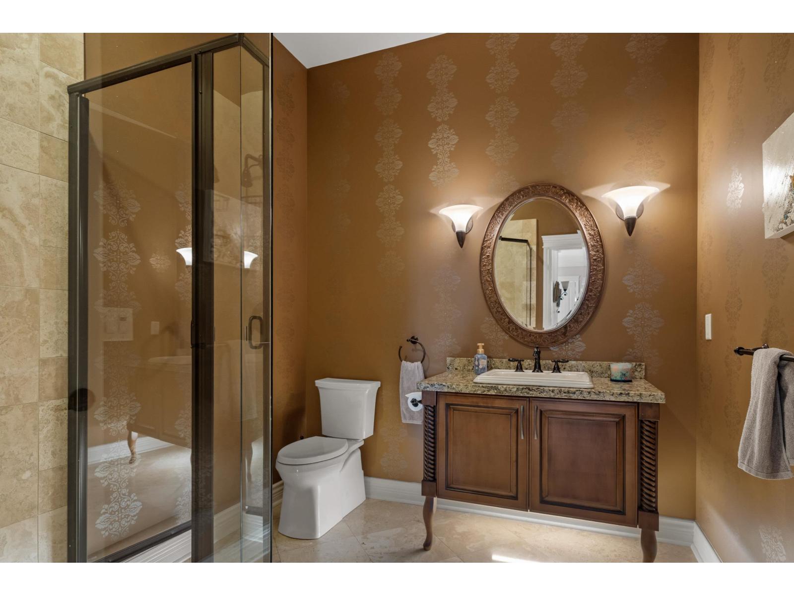 15357 COLUMBIA AVENUE, White Rock