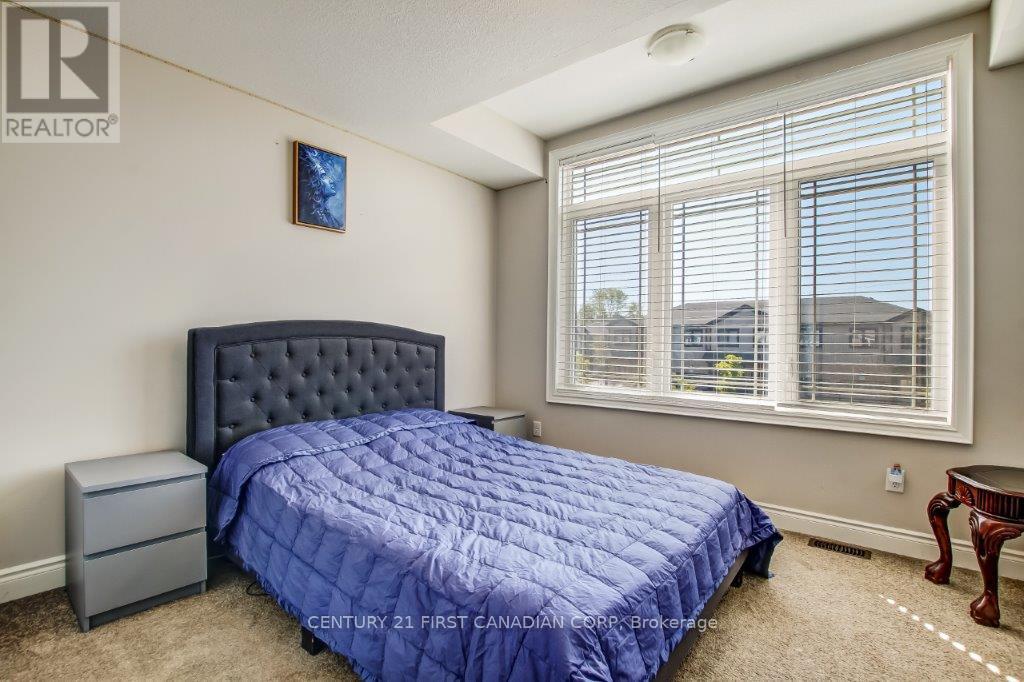 Photo 14 of 2608 Holbrook Drive, London South ON