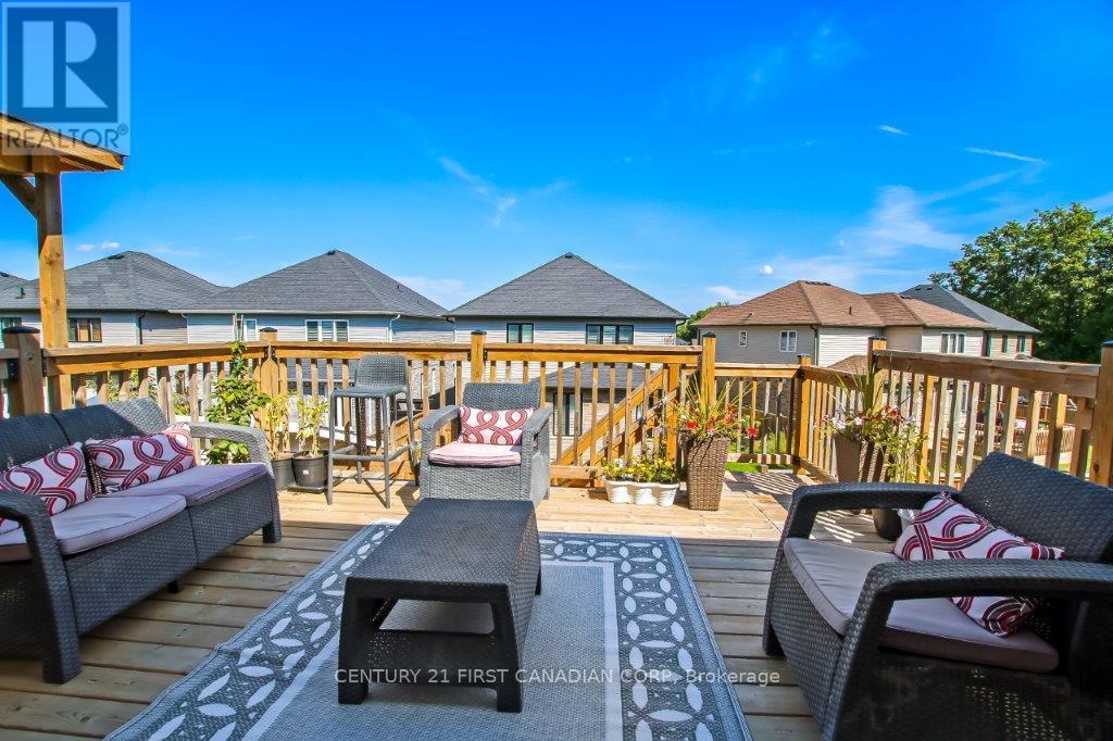 Photo 24 of 2608 Holbrook Drive, London South ON