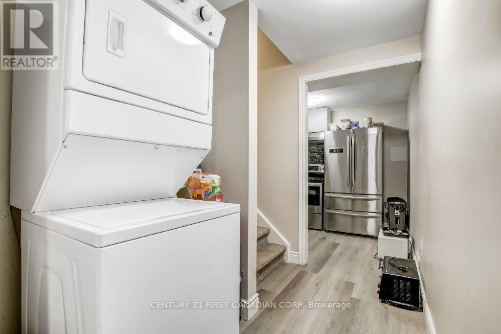 Photo 26 of 2608 Holbrook Drive, London South ON