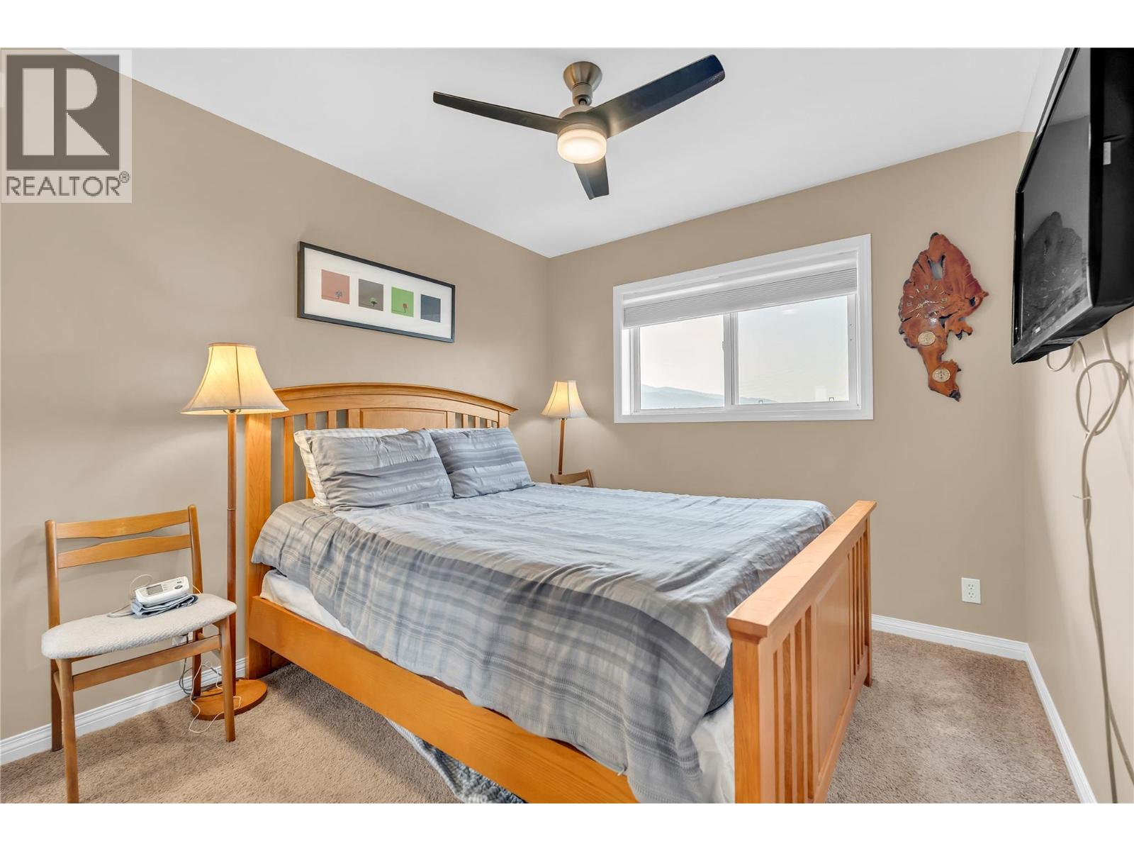 305 102 Van Horne Street, Penticton