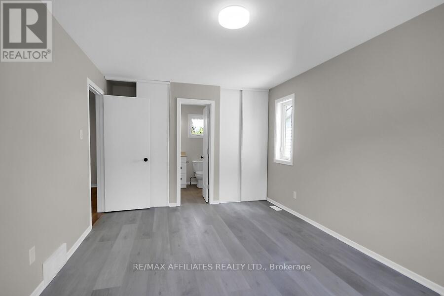 Photo 23 of 23 Tamblyn Crescent, Ottawa ON