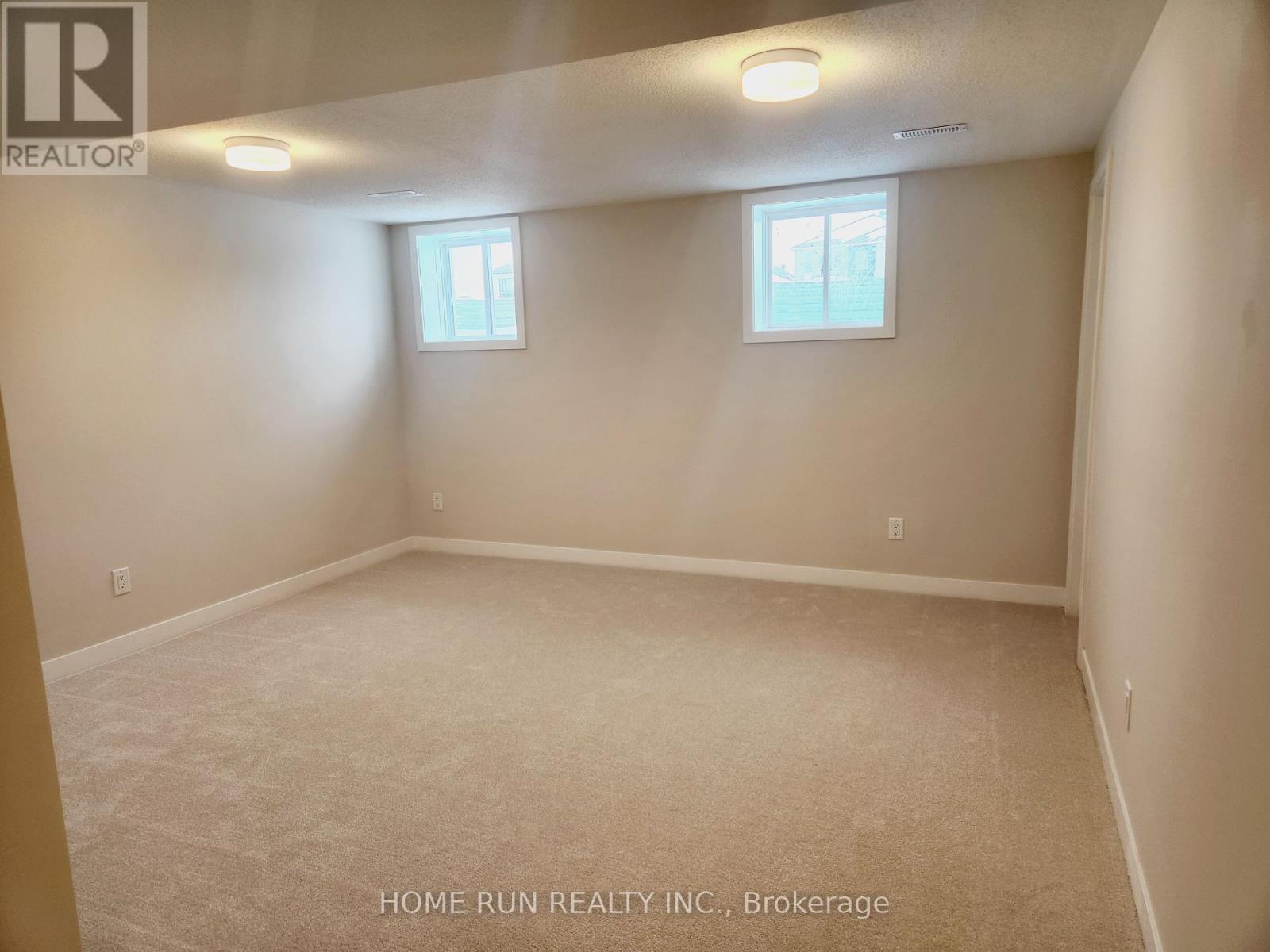 Photo 13 of 2499 Watercolours Way, Ottawa ON