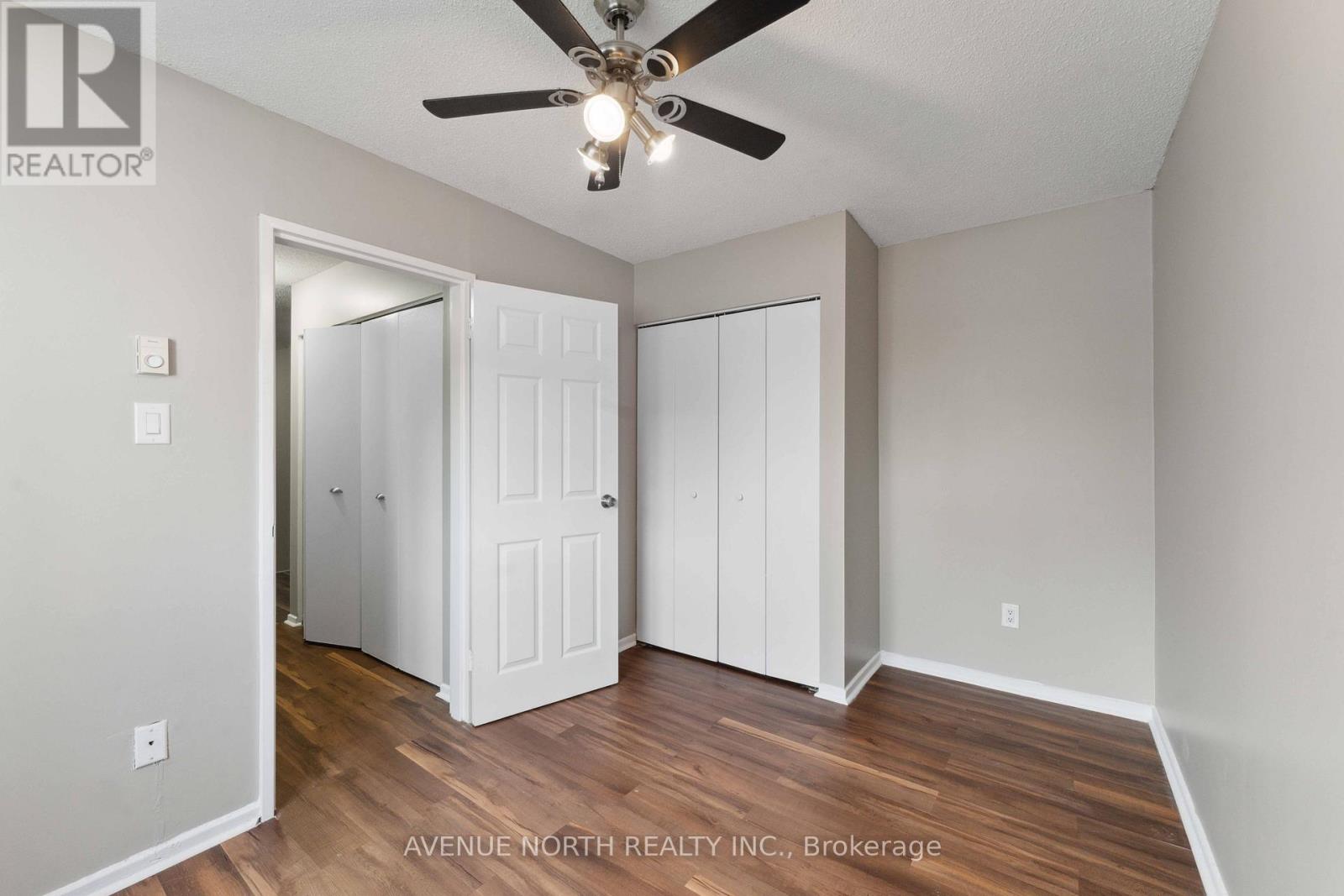 Photo 20 of 34 J 1958 Jasmine Crescent, Ottawa ON