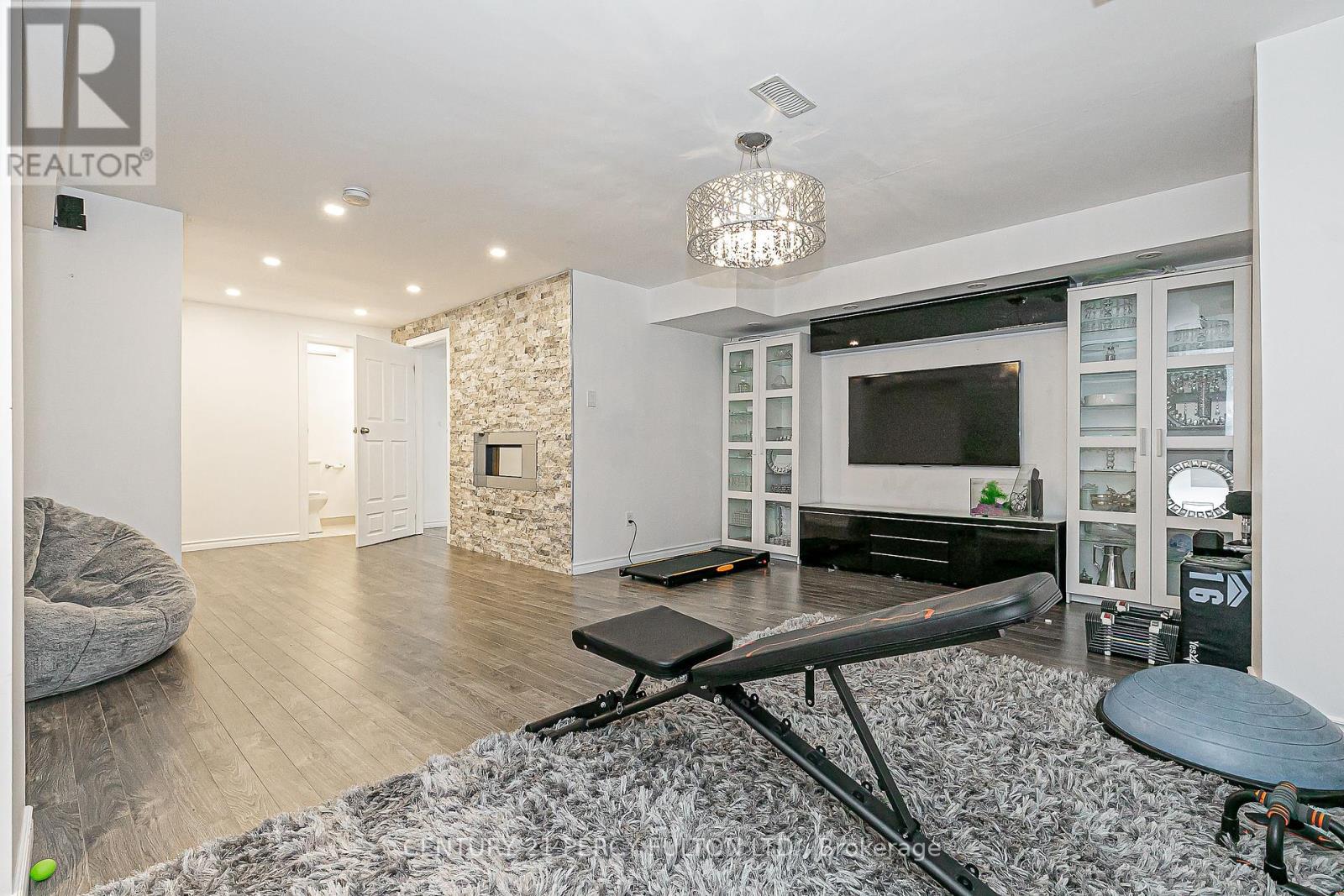 Photo 34 of 29 Vettese Court, Markham ON