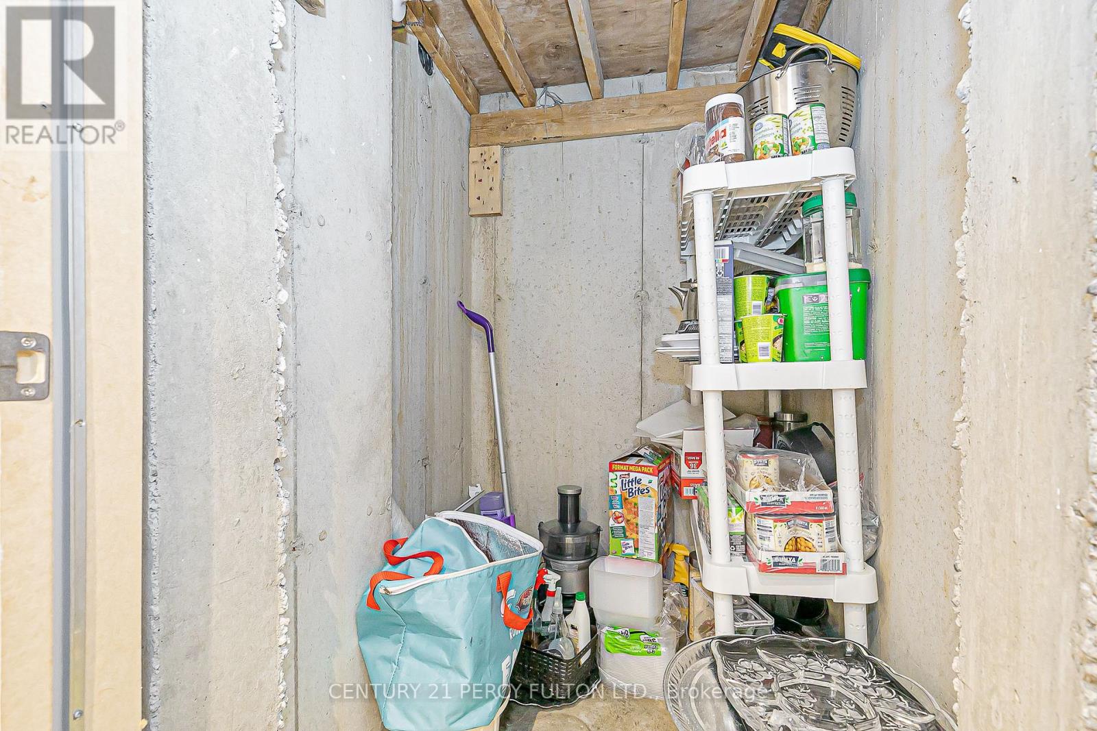 Photo 43 of 29 Vettese Court, Markham ON