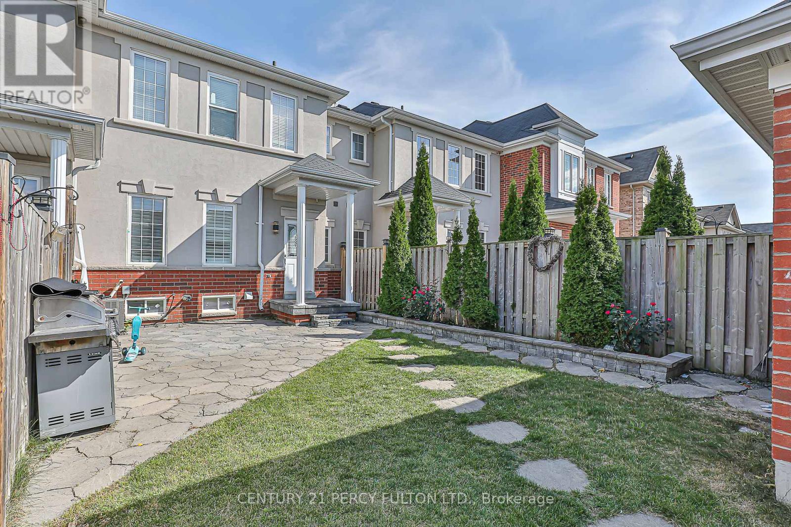 Photo 47 of 29 Vettese Court, Markham ON