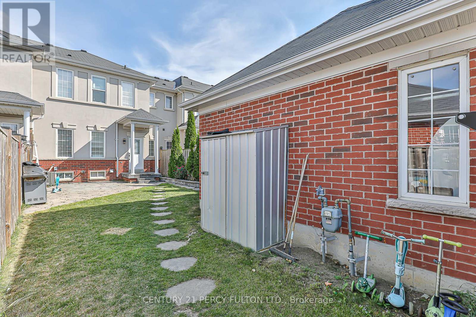 Photo 48 of 29 Vettese Court, Markham ON