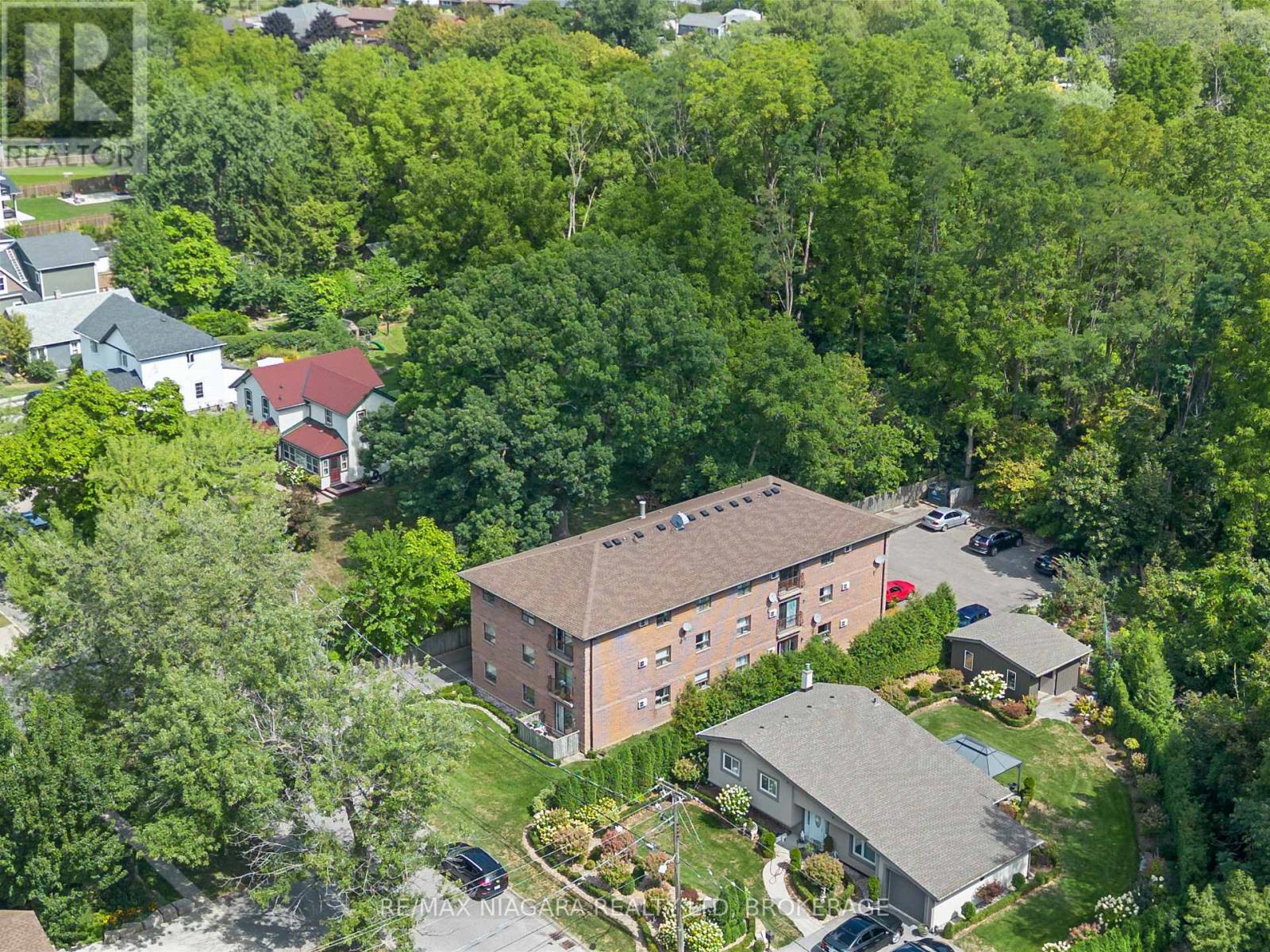 Photo 1 of 302 78 Welland Street N, Thorold ON