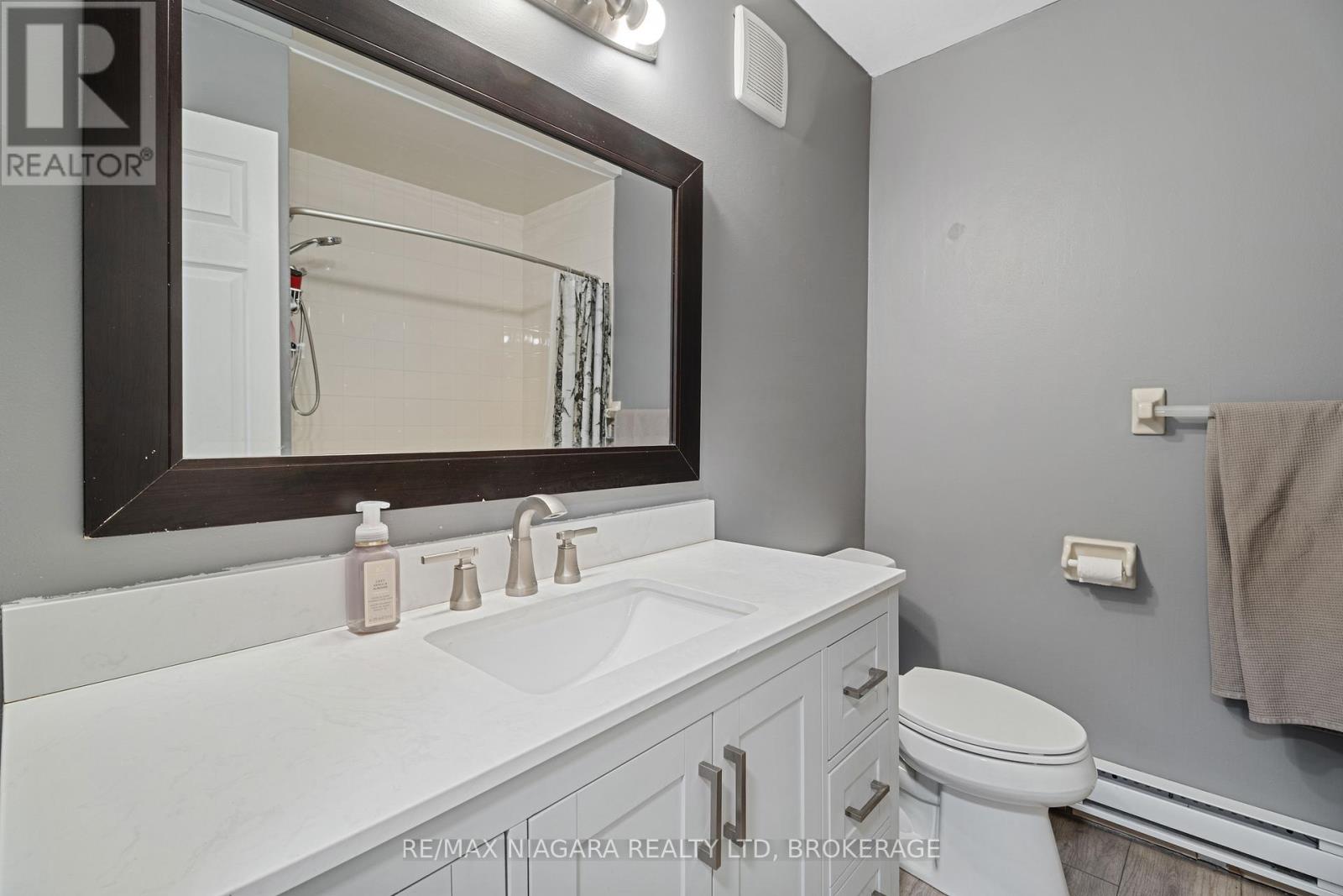 Photo 12 of 302 78 Welland Street N, Thorold ON