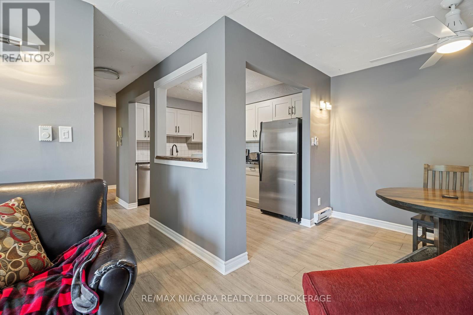 Photo 8 of 302 78 Welland Street N, Thorold ON