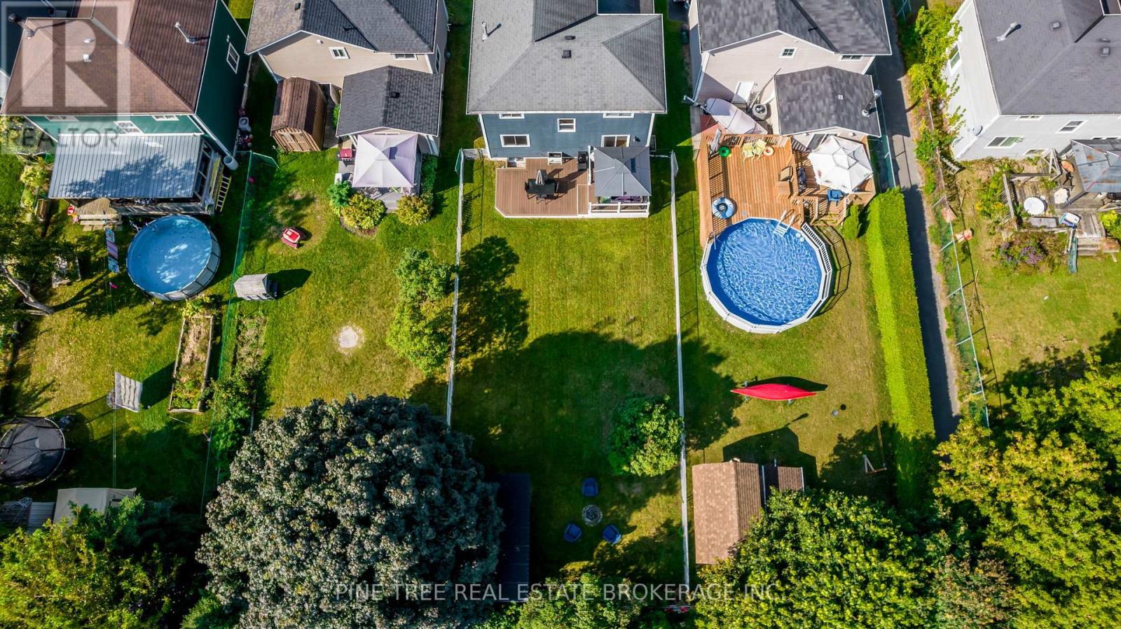 Photo 40 of 85 Elizabeth Street, Barrie ON