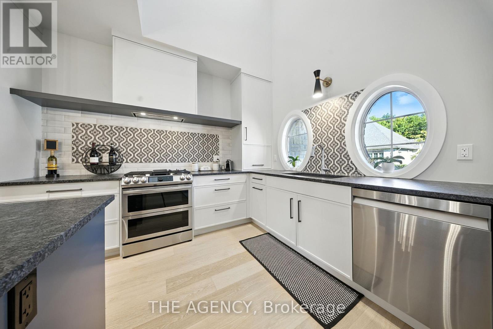 Photo 10 of 302 5 Wood Haven Drive, Tillsonburg ON