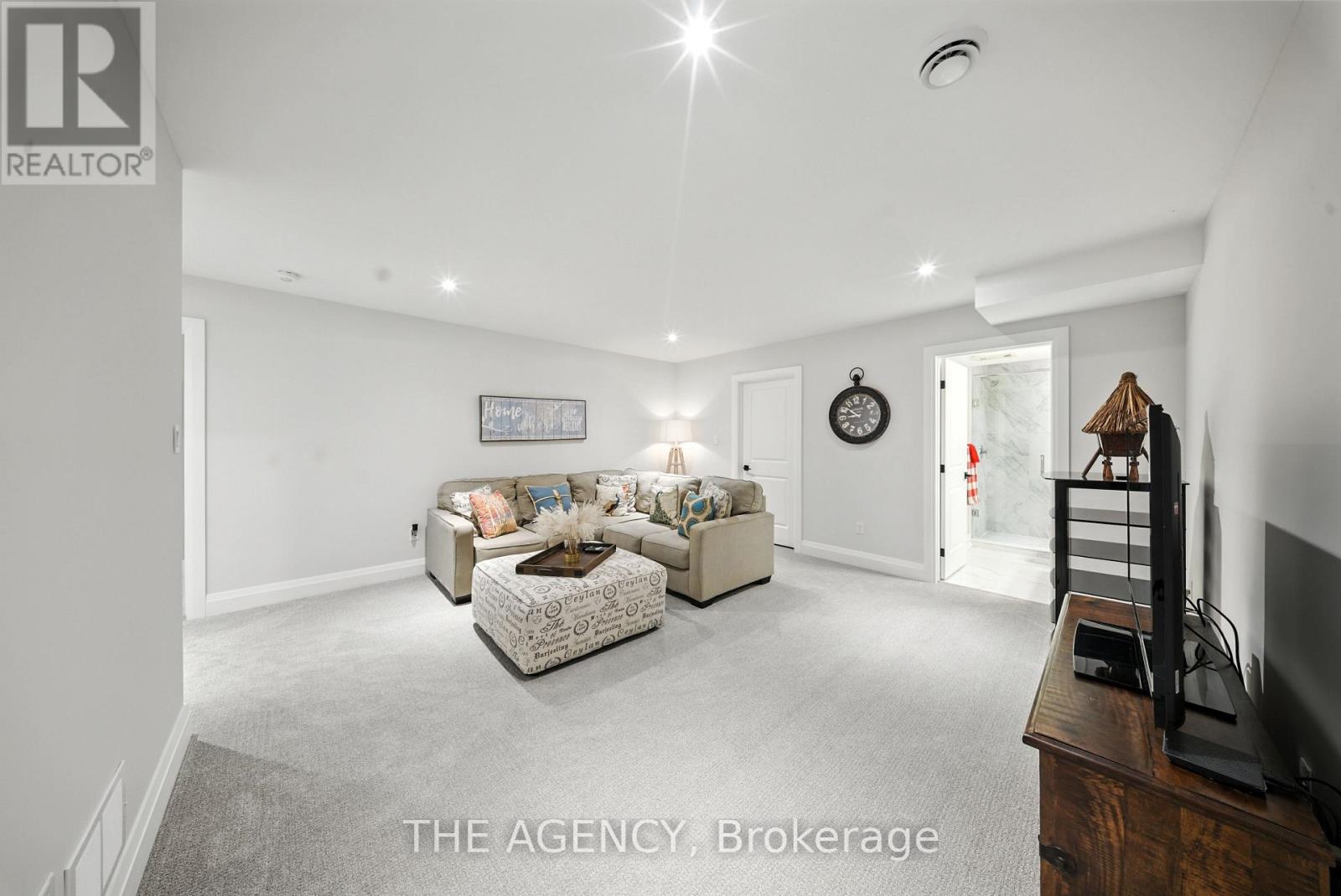 Photo 31 of 302 5 Wood Haven Drive, Tillsonburg ON