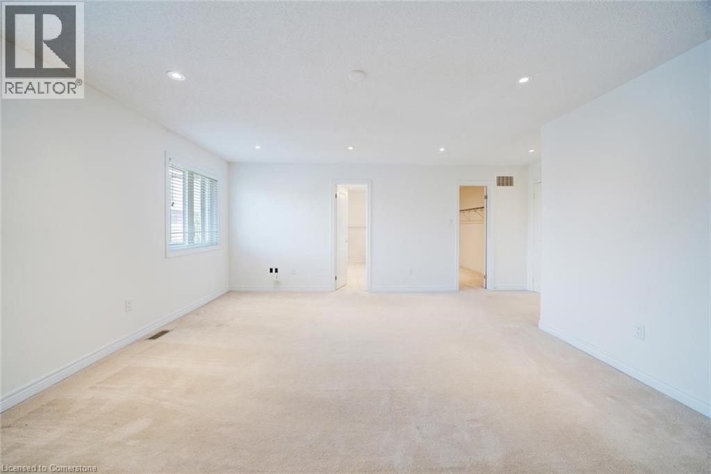 Photo 25 of 6 Weekes Avenue, Richmond Hill ON