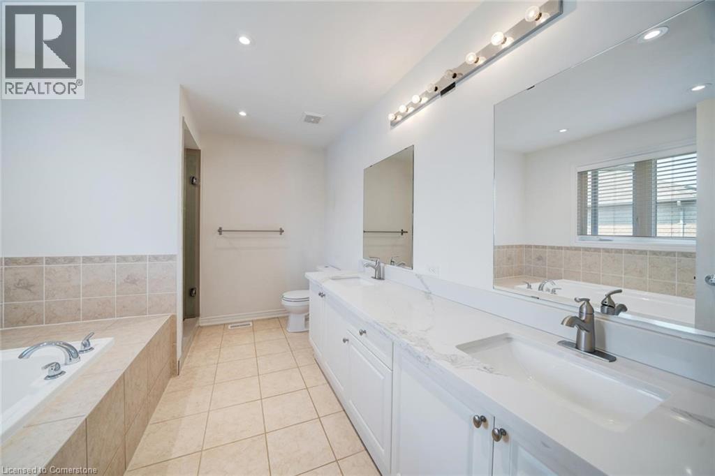 Photo 27 of 6 Weekes Avenue, Richmond Hill ON