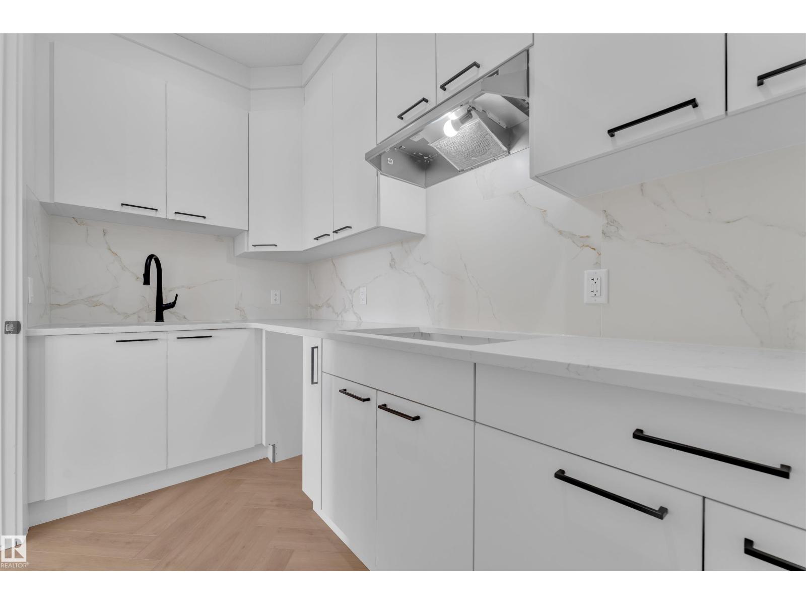 Photo 21 of 103 28 St Sw Sw, Edmonton AB