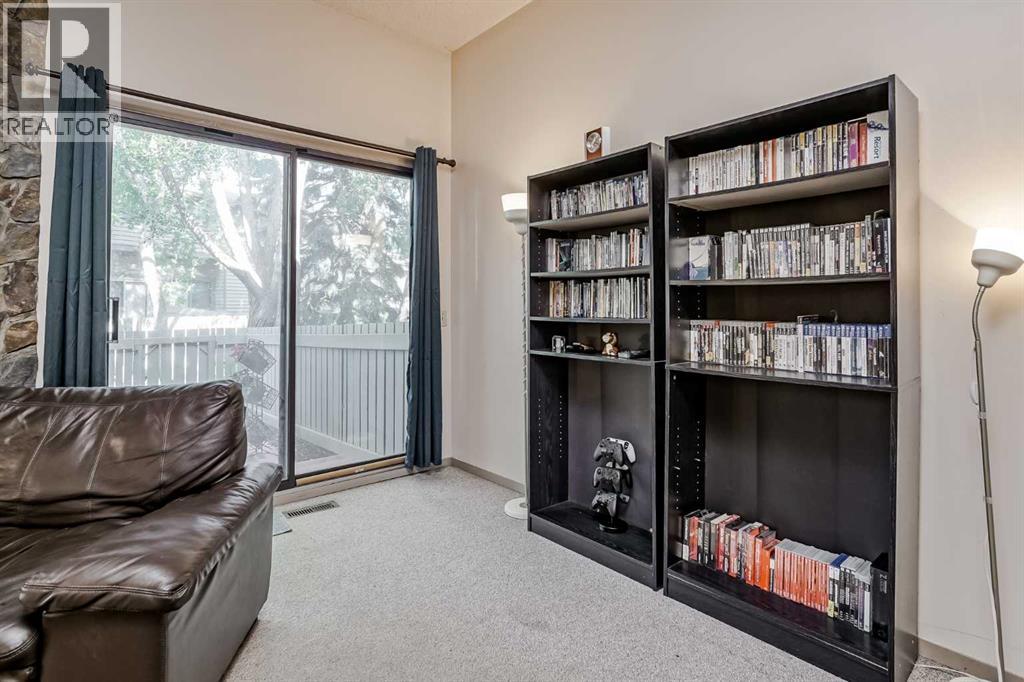 Photo 5 of 25 99 Midpark Gardens Se, Calgary AB
