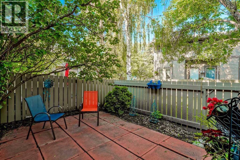 Photo 40 of 25 99 Midpark Gardens Se, Calgary AB