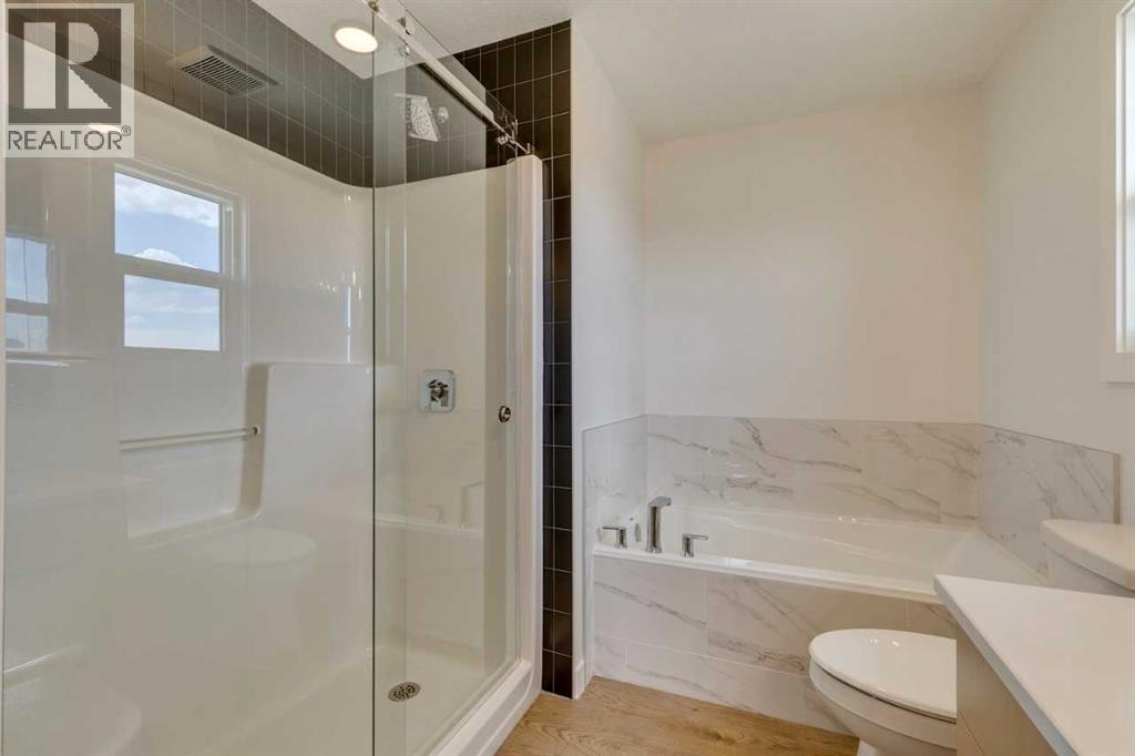 Photo 33 of 739 Langley Terrace Se, Airdrie AB