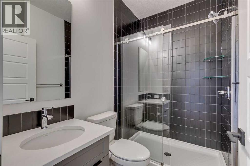 Photo 7 of 739 Langley Terrace Se, Airdrie AB