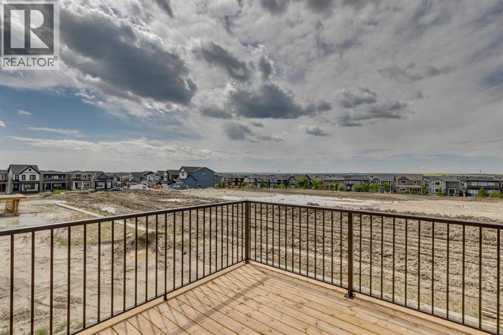 Photo 20 of 739 Langley Terrace Se, Airdrie AB
