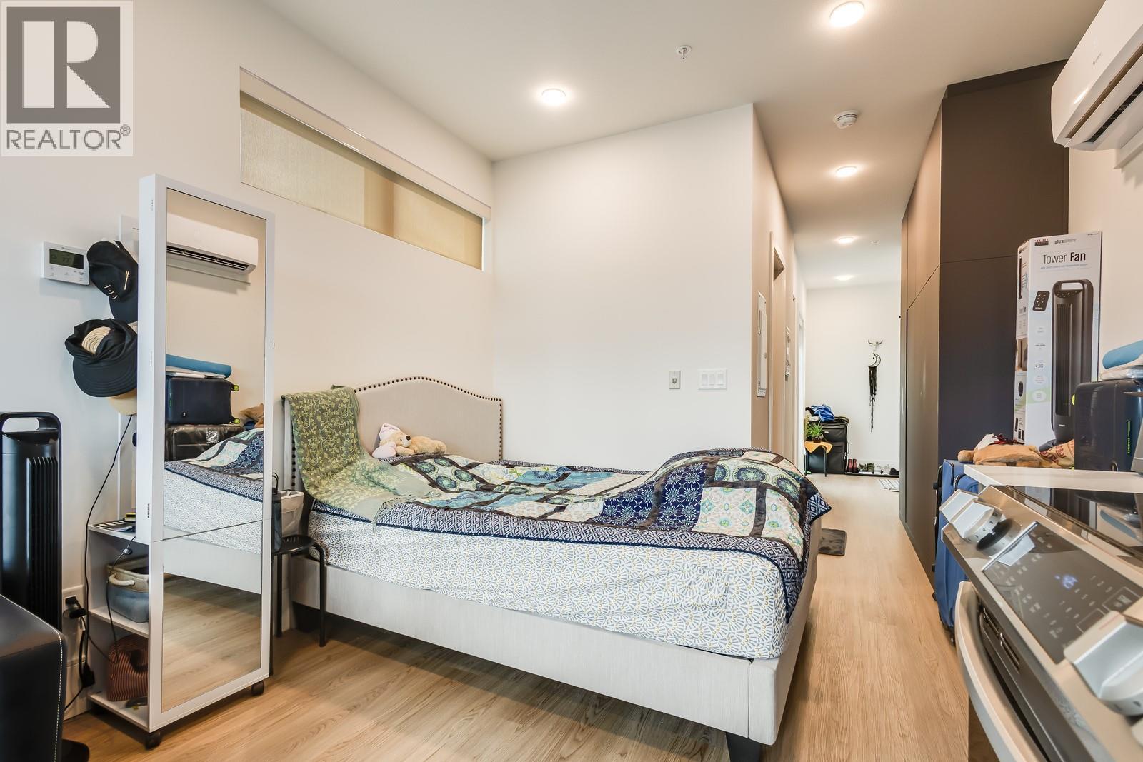 401 720 KLO Road, Kelowna