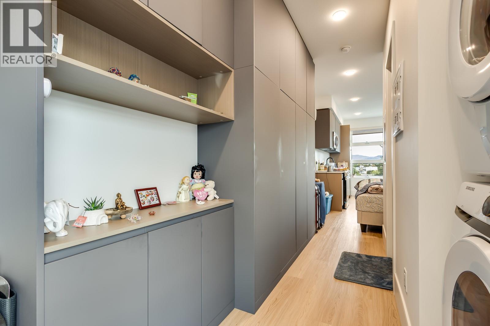 401 720 KLO Road, Kelowna