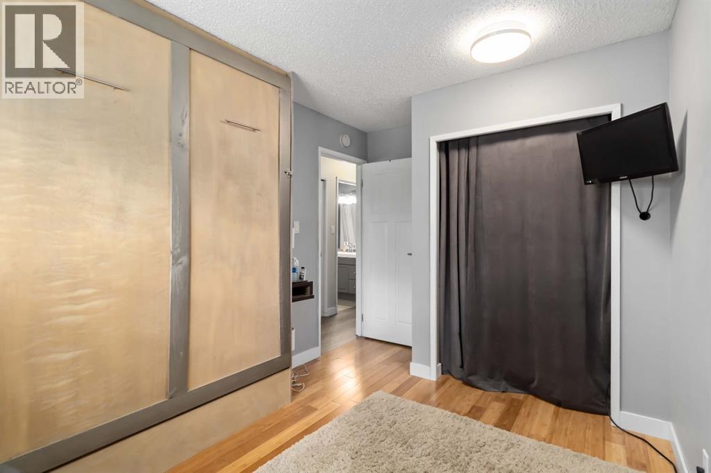 Photo 19 of 106 Hilltop Crescent, Fort Mcmurray AB